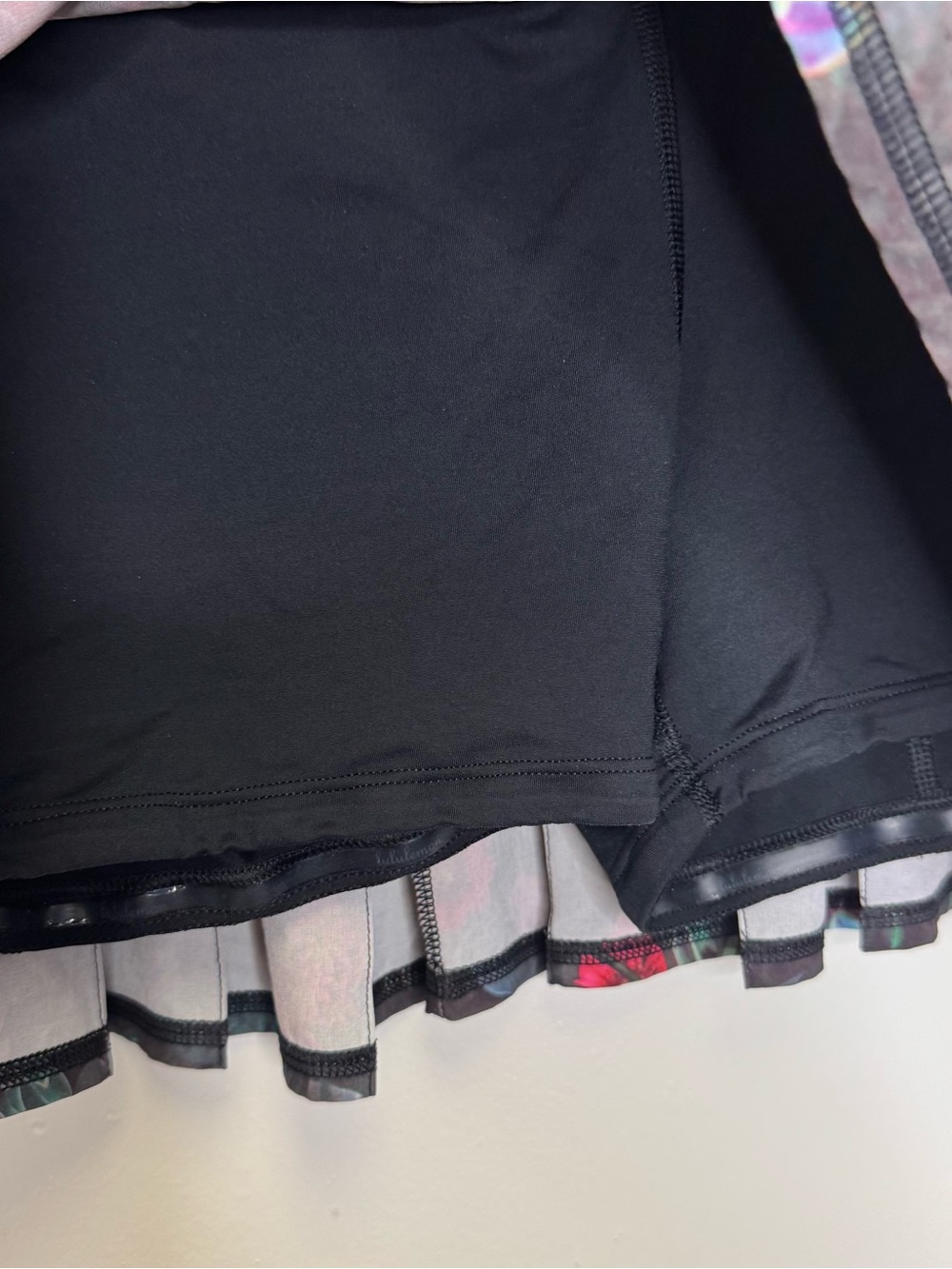 Lululemon Run Pace Setter Curious Jungle Floral Pleated Skort 6 - Picture 7 of 12
